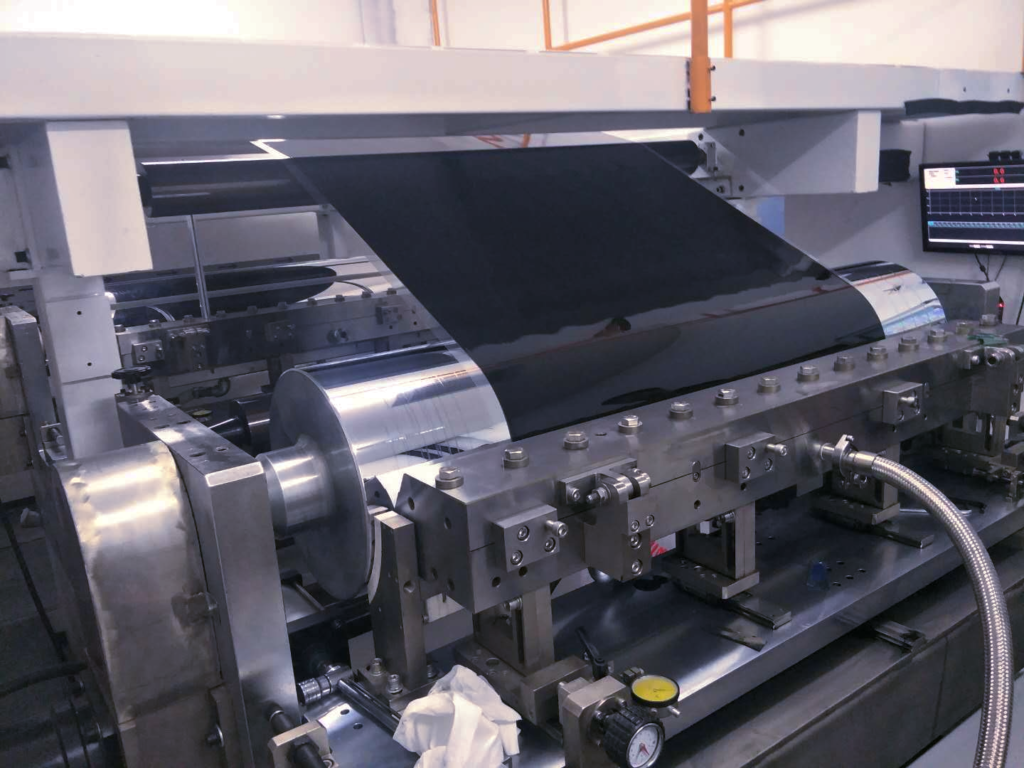 cathode electrode coating in slot die slit extrusion coating machine